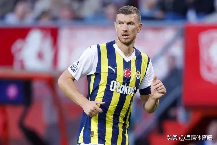 1夜7大官宣，哲科重返意甲，阿森纳热刺桑德兰签约新援