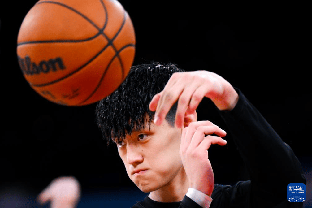 篮网官宣裁掉曾凡博 此前NBA中国赛只出战10分钟