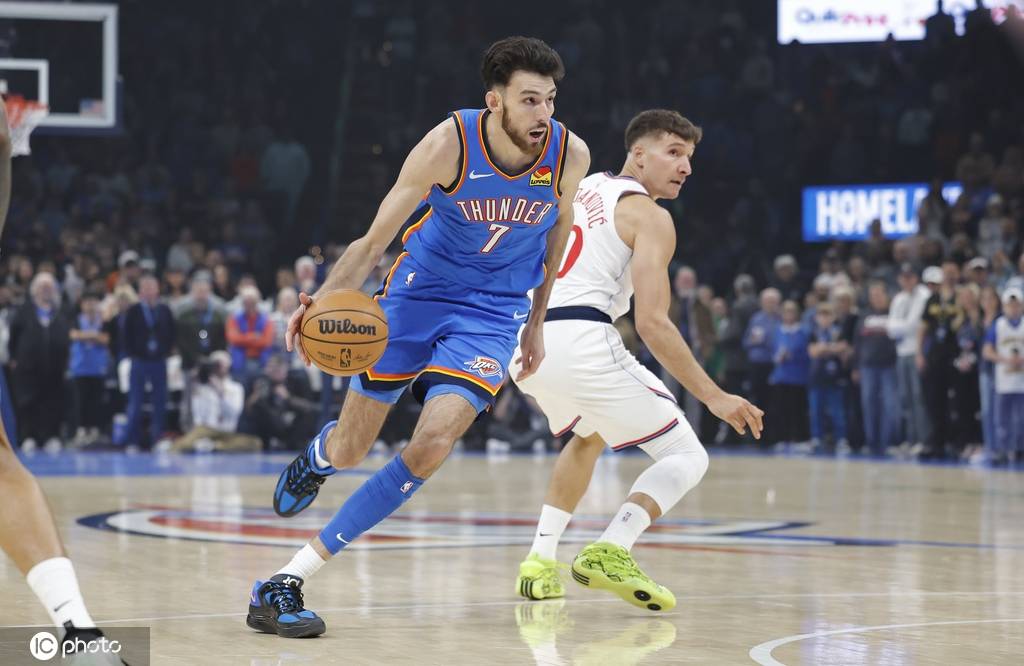 亚历山大32分伦纳德22分哈登缺阵 雷霆胜快船